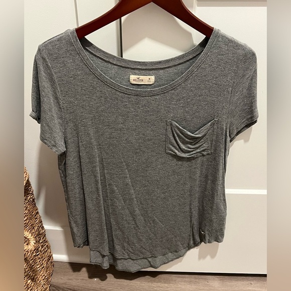Hollister Gray Short Sleeve Tee Casual Essential - Picture 1 of 4